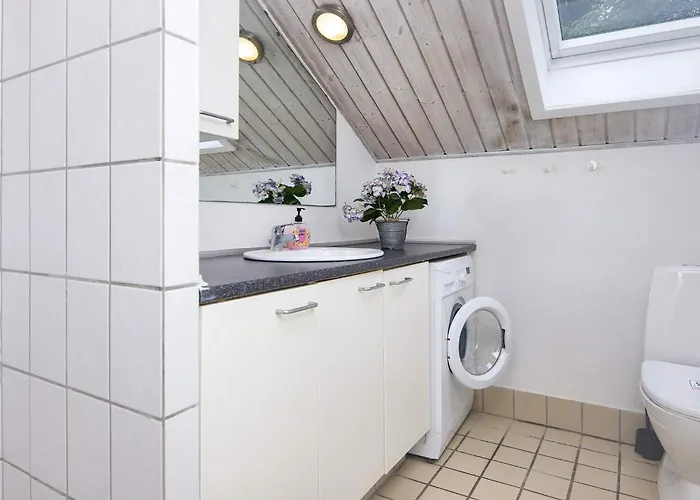 8 Person In Oksbol-by Traum Oksbøl