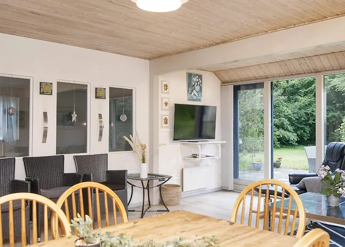 8 Person In Oksbol-by Traum * Oksbøl